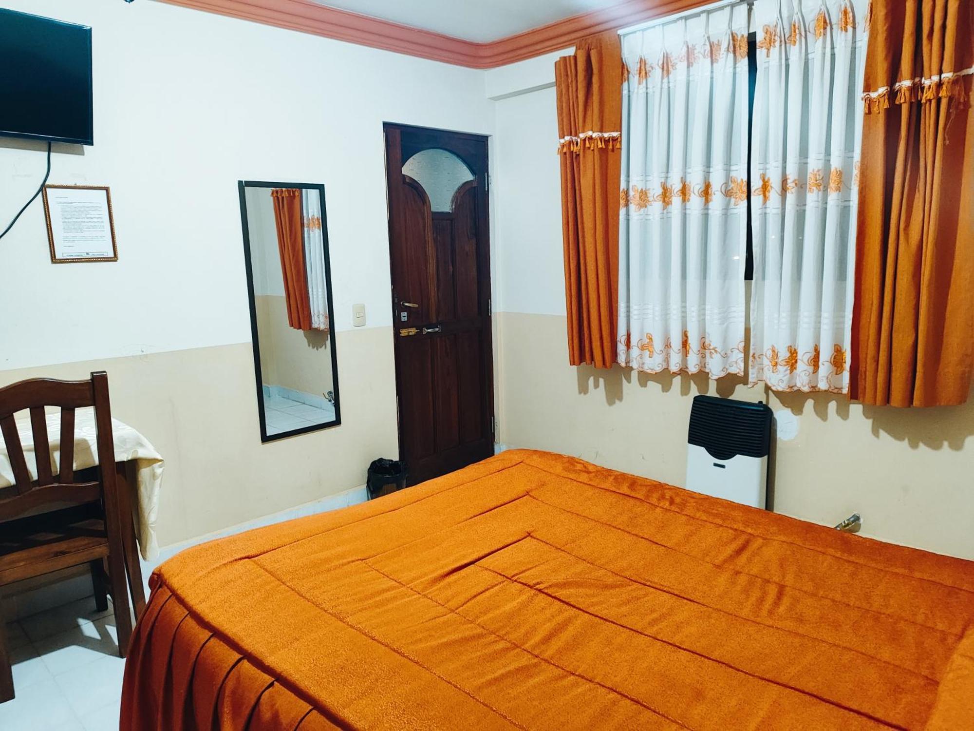 Villazon Hotel Ideal מראה חיצוני תמונה